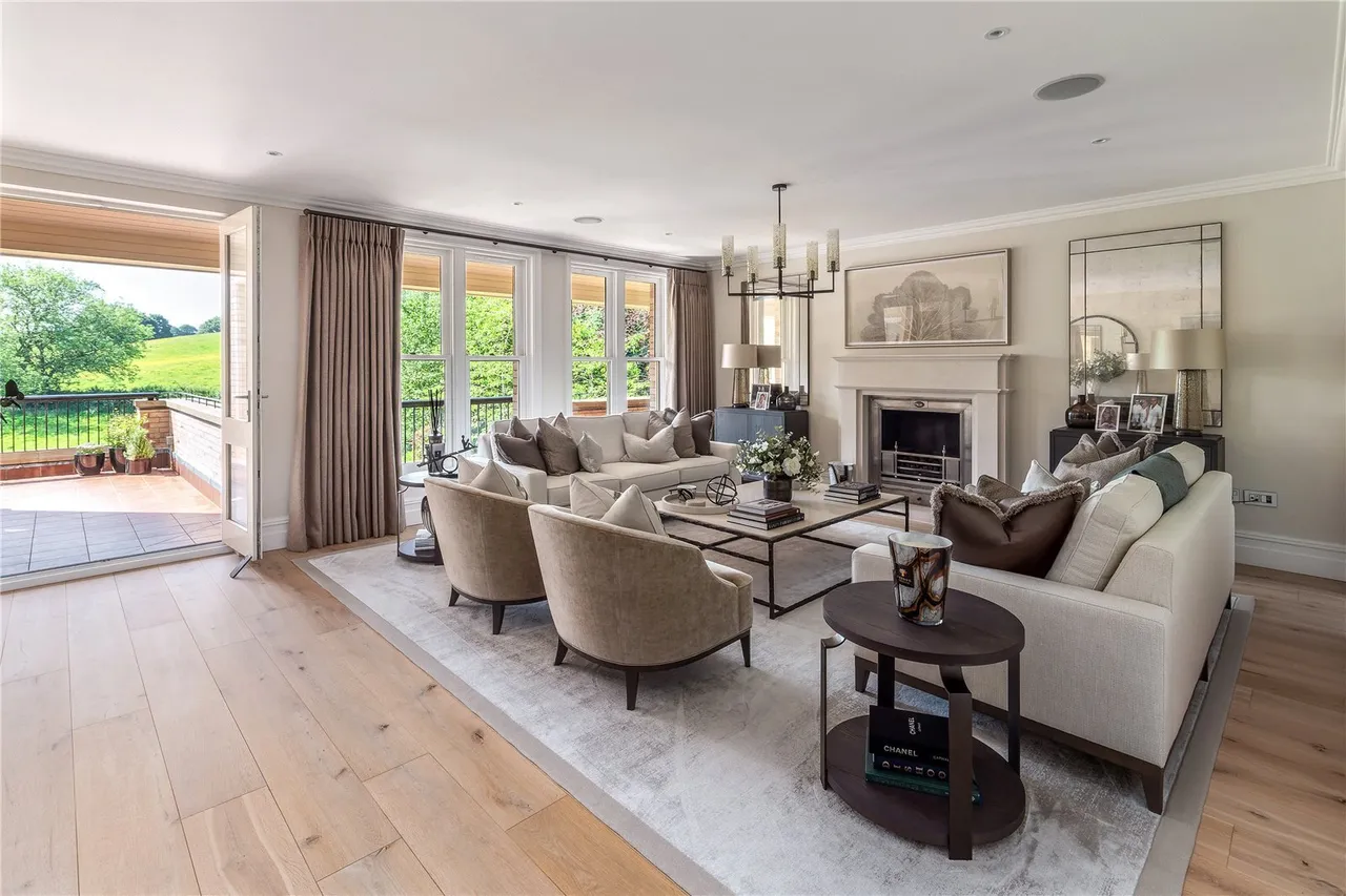 Dale Head Road, Prestbury, SK10, photo 8