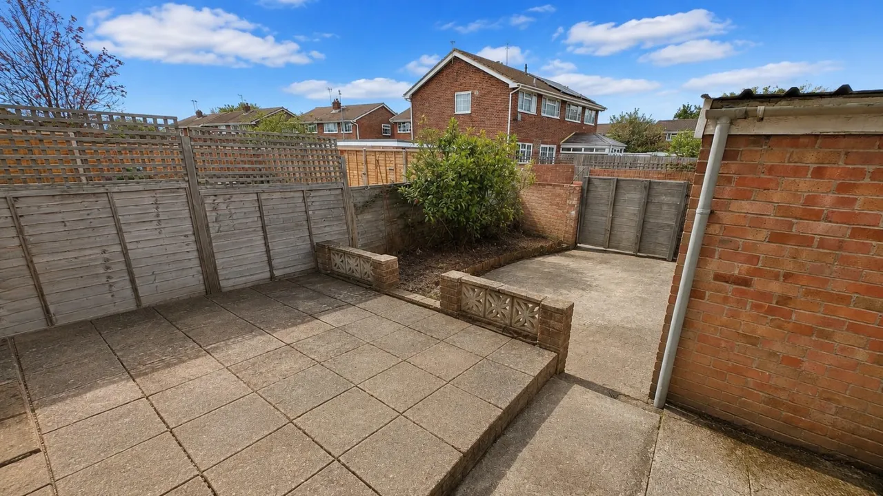 Rectory Close, Yate, BS37, photo 13