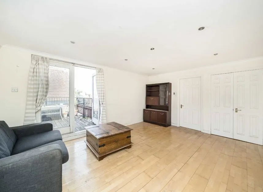 Etchingham Park Road, Finchley, N3, photo 4