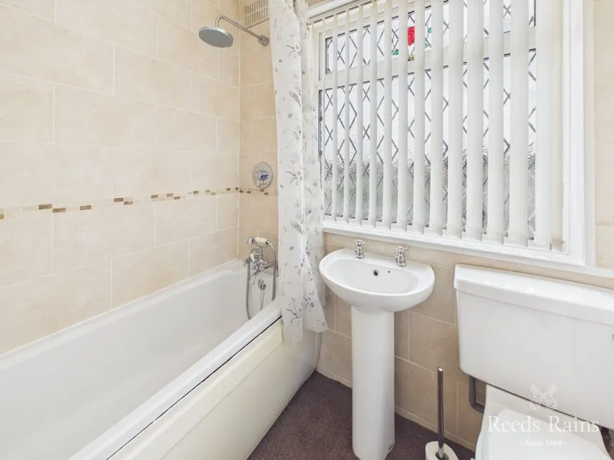 Hessle Road, Hull, East Yorkshire, HU4, photo 8