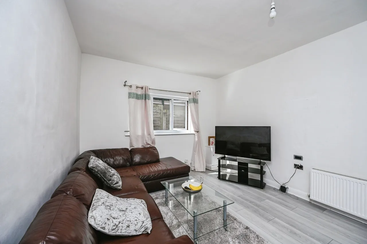 Melbreck Road, Liverpool, L18, photo 2