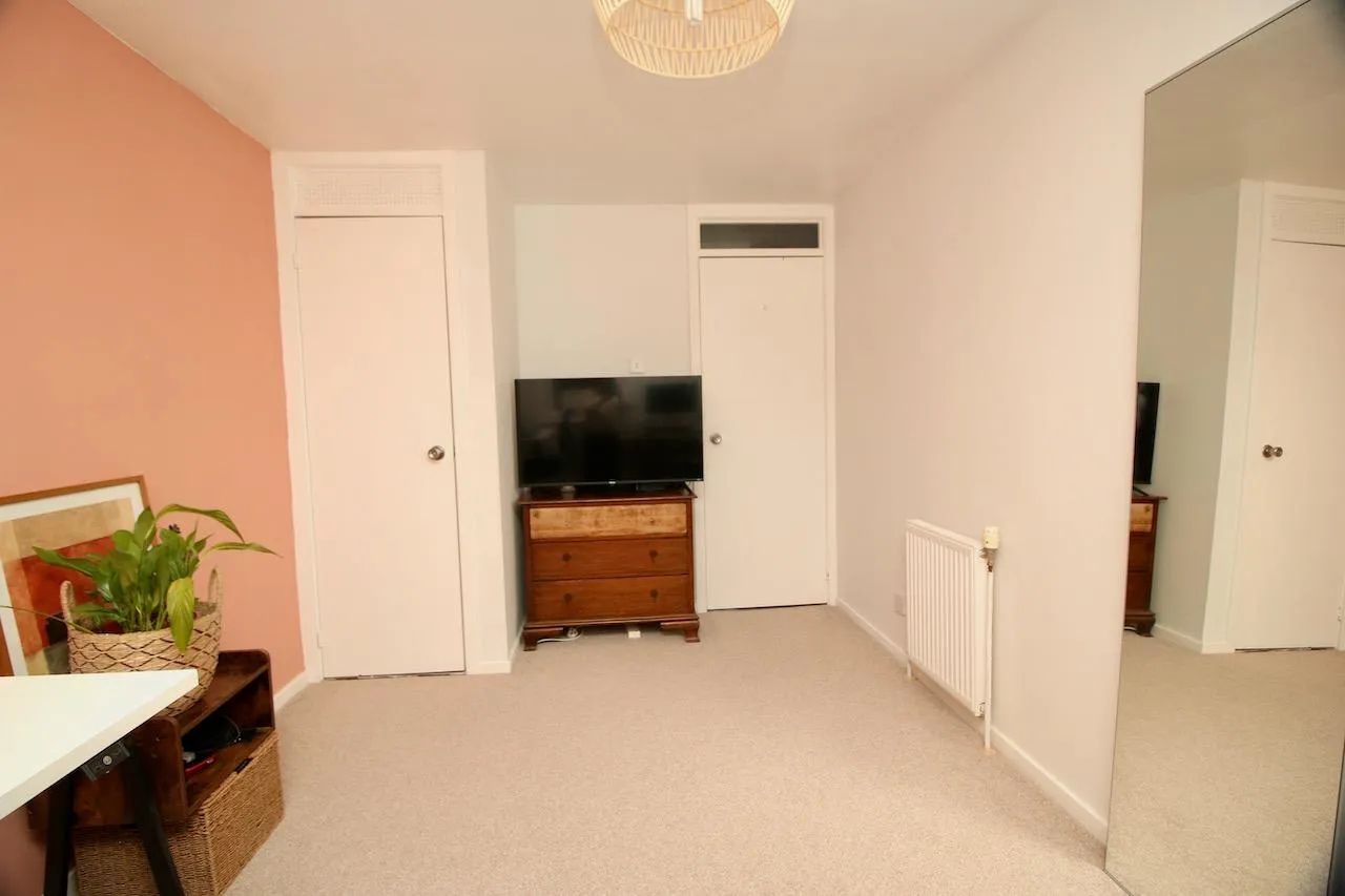 Tomtain Brae, Westfield, G68 9ER, photo 17