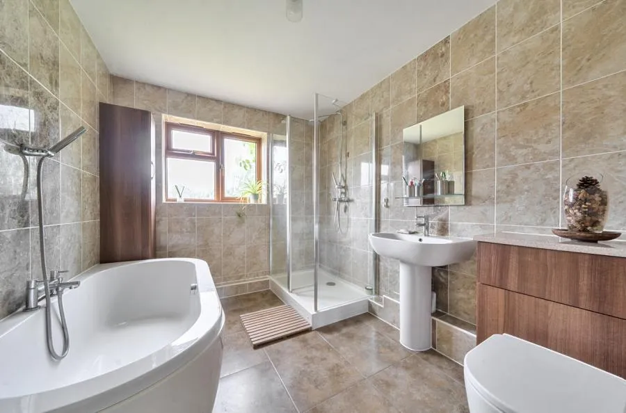 Kynaston Avenue, Aylesbury, HP21, photo 12