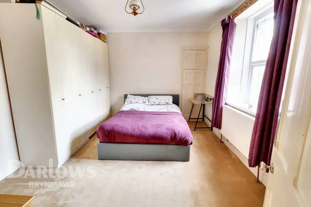 Tredegar Road, Ebbw Vale, photo 13