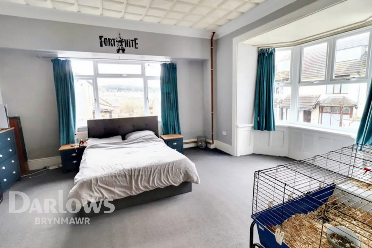 Tredegar Road, Ebbw Vale, photo 5