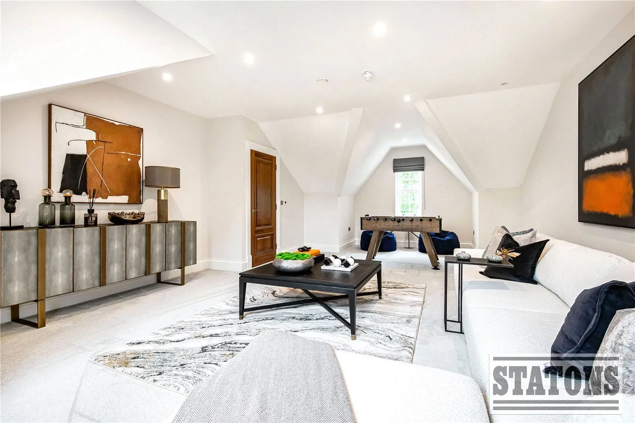 Cullinan Close, Cuffley, Hertfordshire, EN6 4FF, photo 20