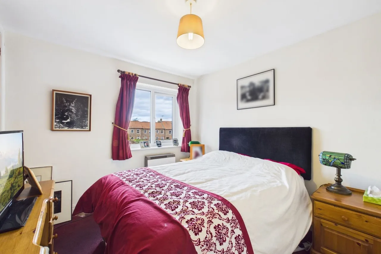 Kirkland Place, Pocklington, YO42, photo 9