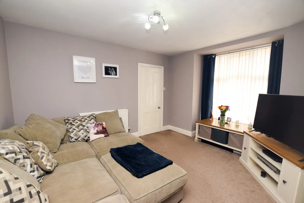 Stafford Road, Oakengates, TF2, photo 6