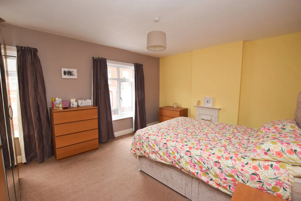 Stafford Road, Oakengates, TF2, photo 12