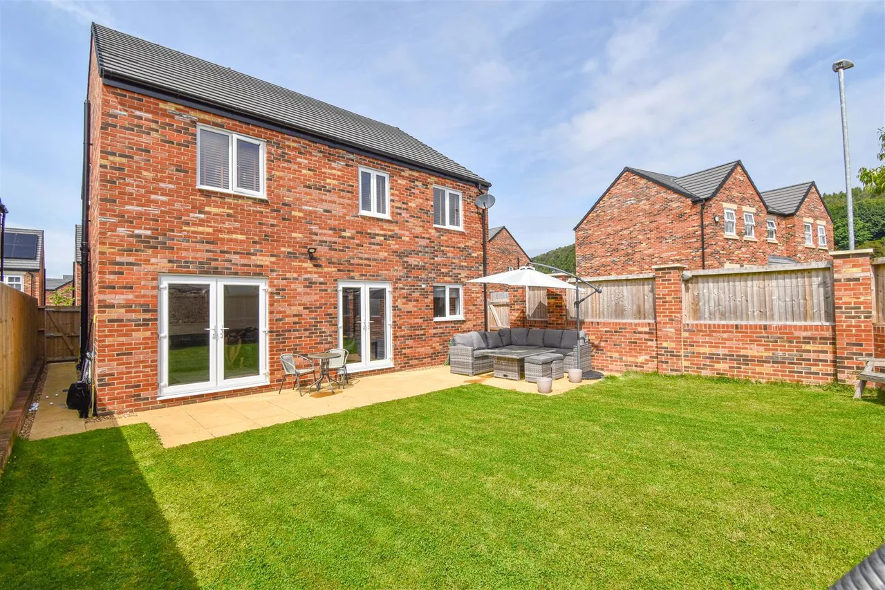 Carleton Meadows, Penrith, photo 23