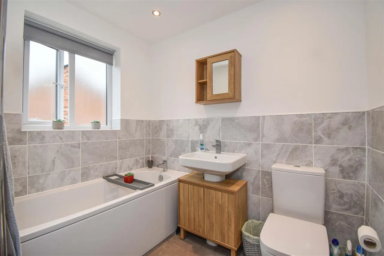 Carleton Meadows, Penrith, photo 15