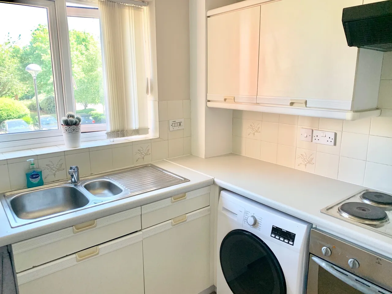 Flamingo Court, Nottingham, NG7, photo 3