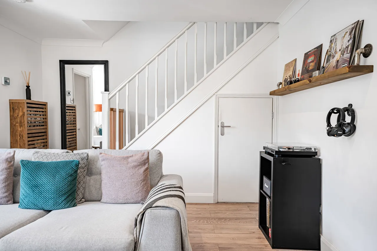 Charta Road, Egham, TW20, photo 9