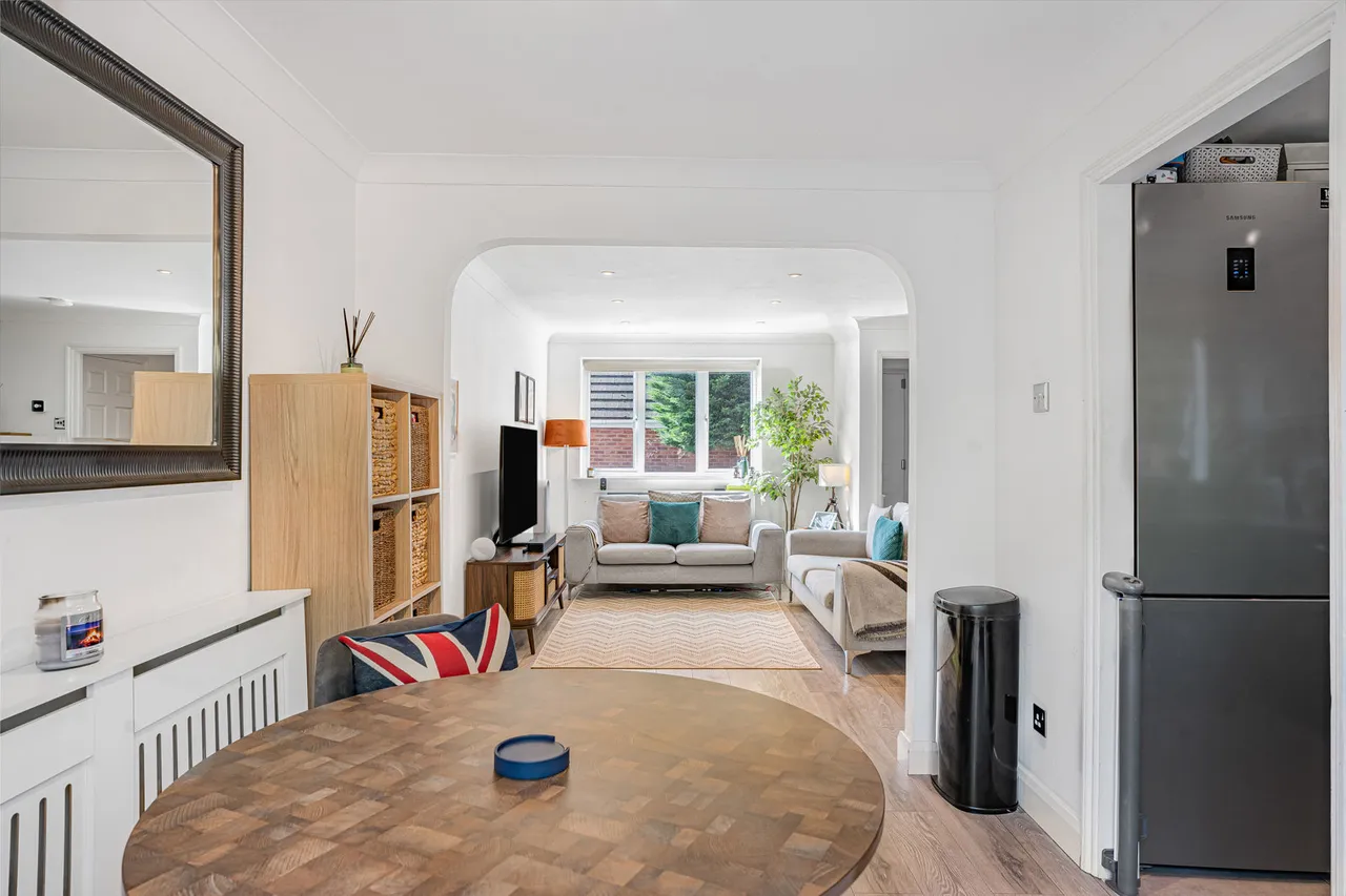 Charta Road, Egham, TW20, photo 11