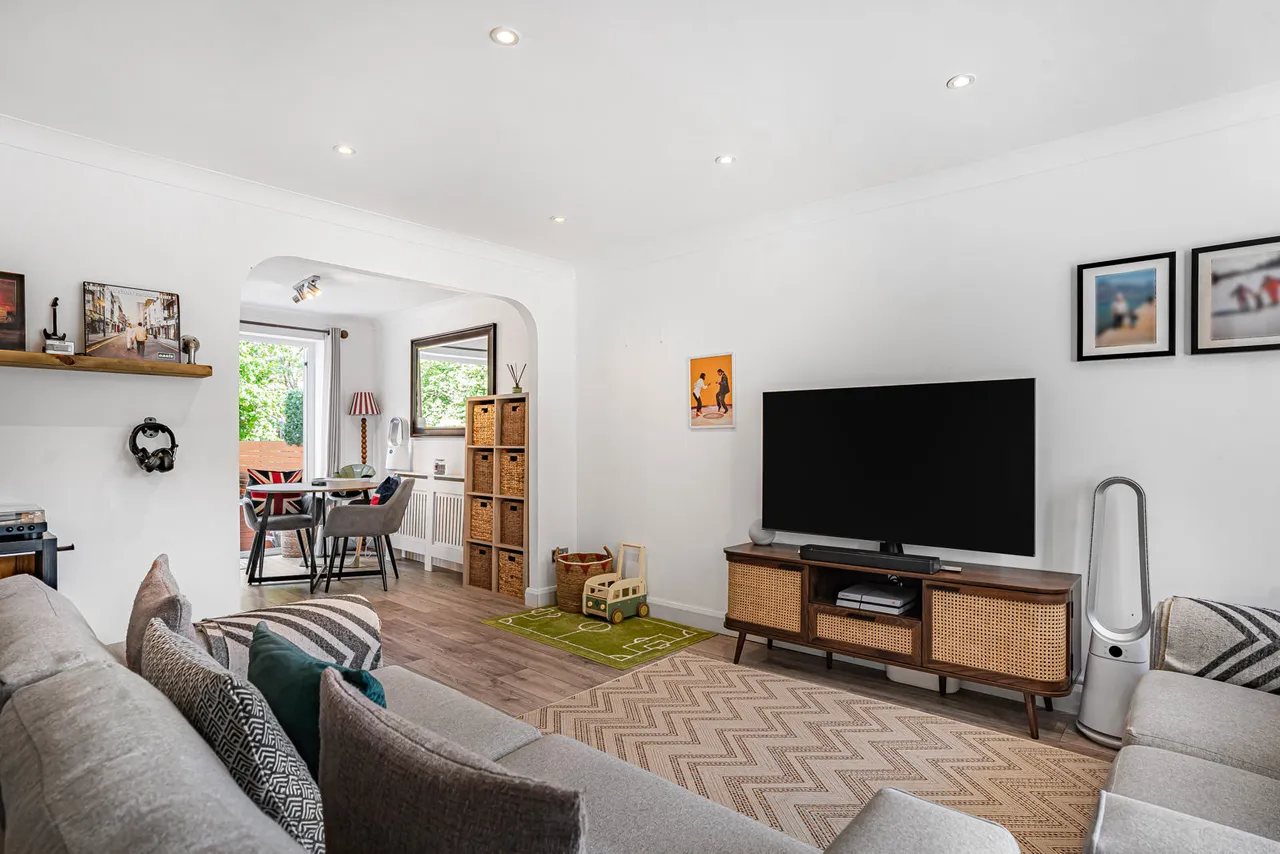Charta Road, Egham, TW20, photo 6