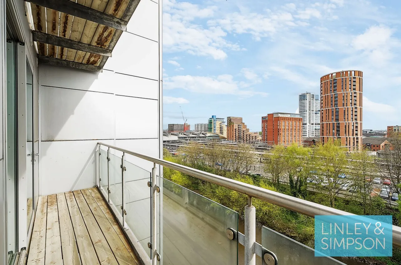 Whitehall Quay, Leeds, LS1, photo 5