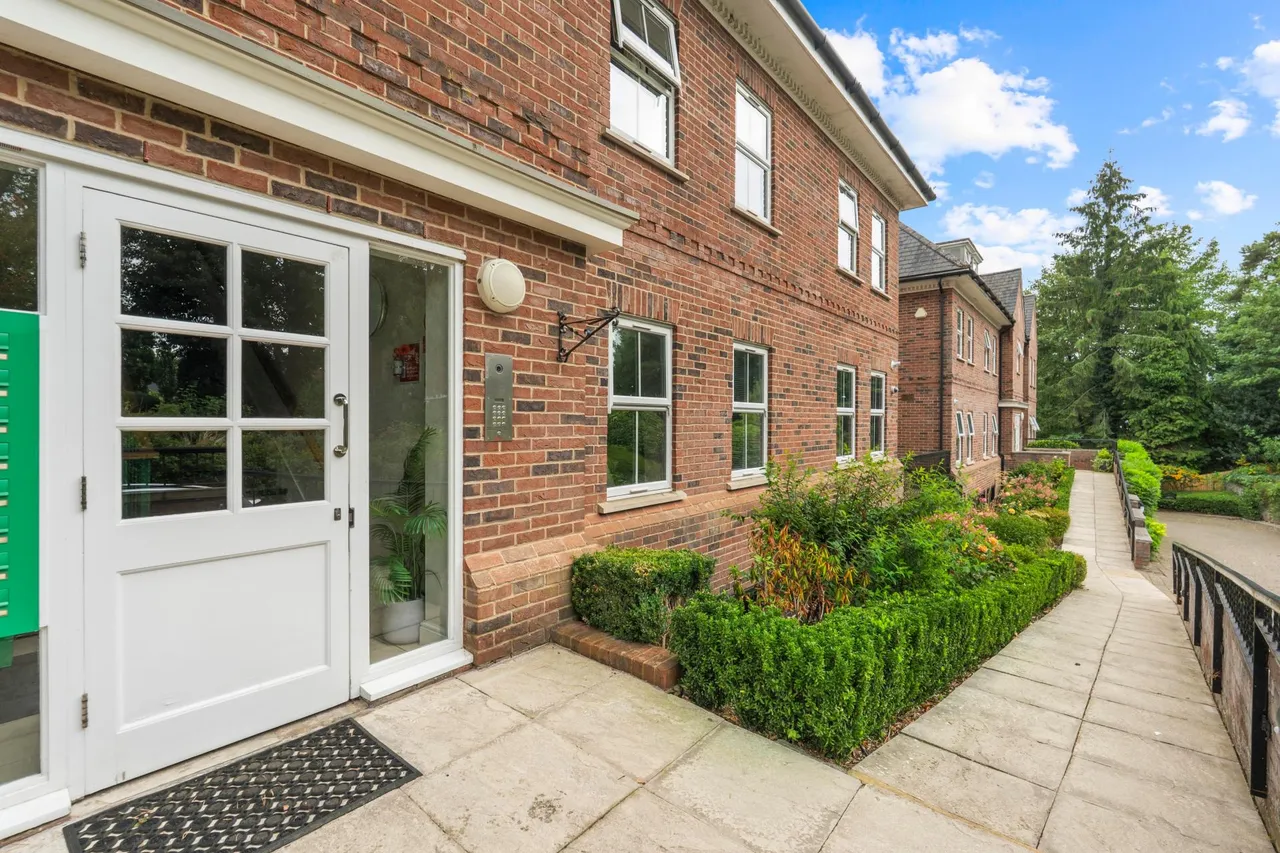 Church Street, Welwyn, AL6, photo 11