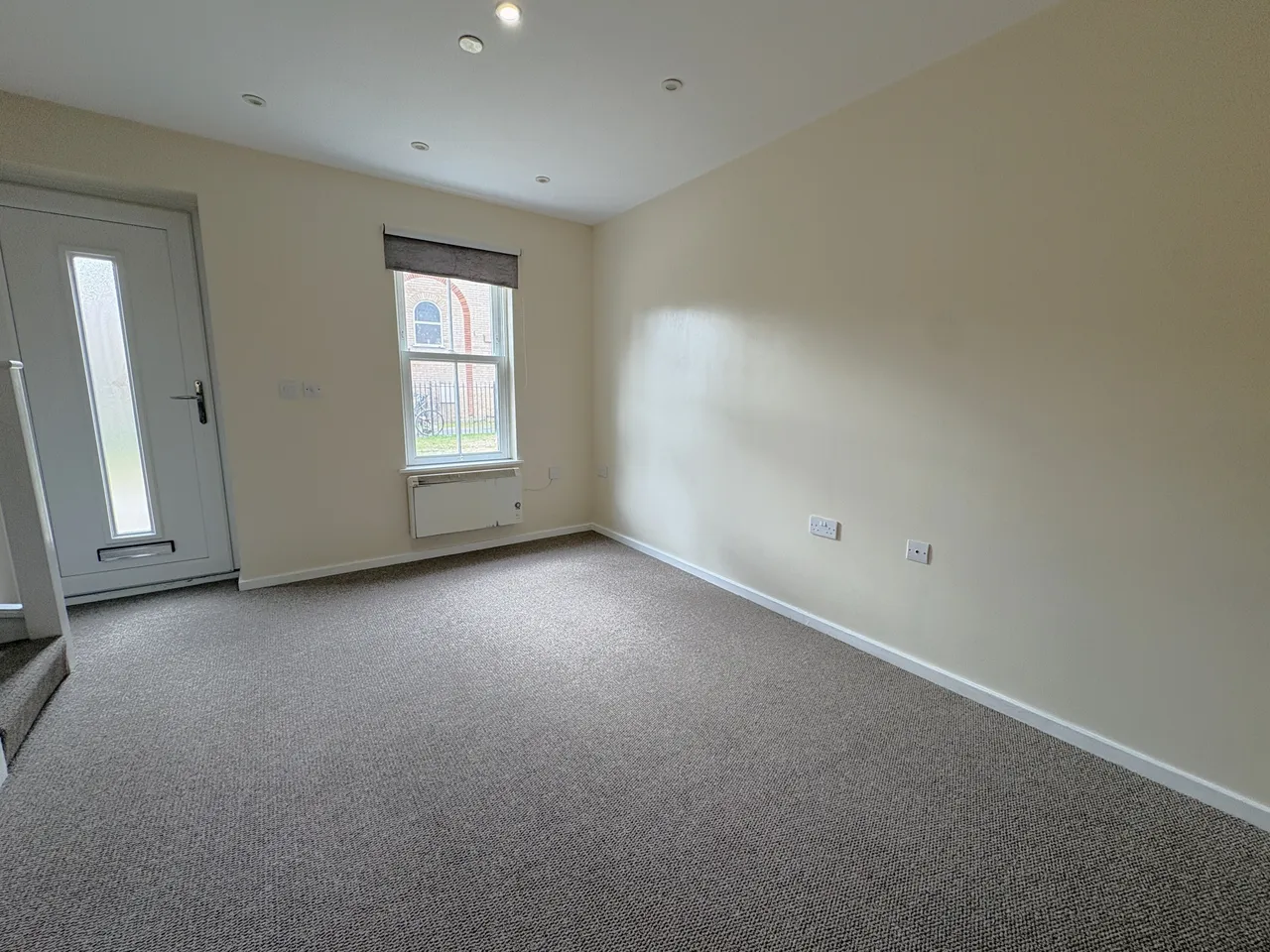 Minstrel Place, Minstrel Walk, March, photo 10