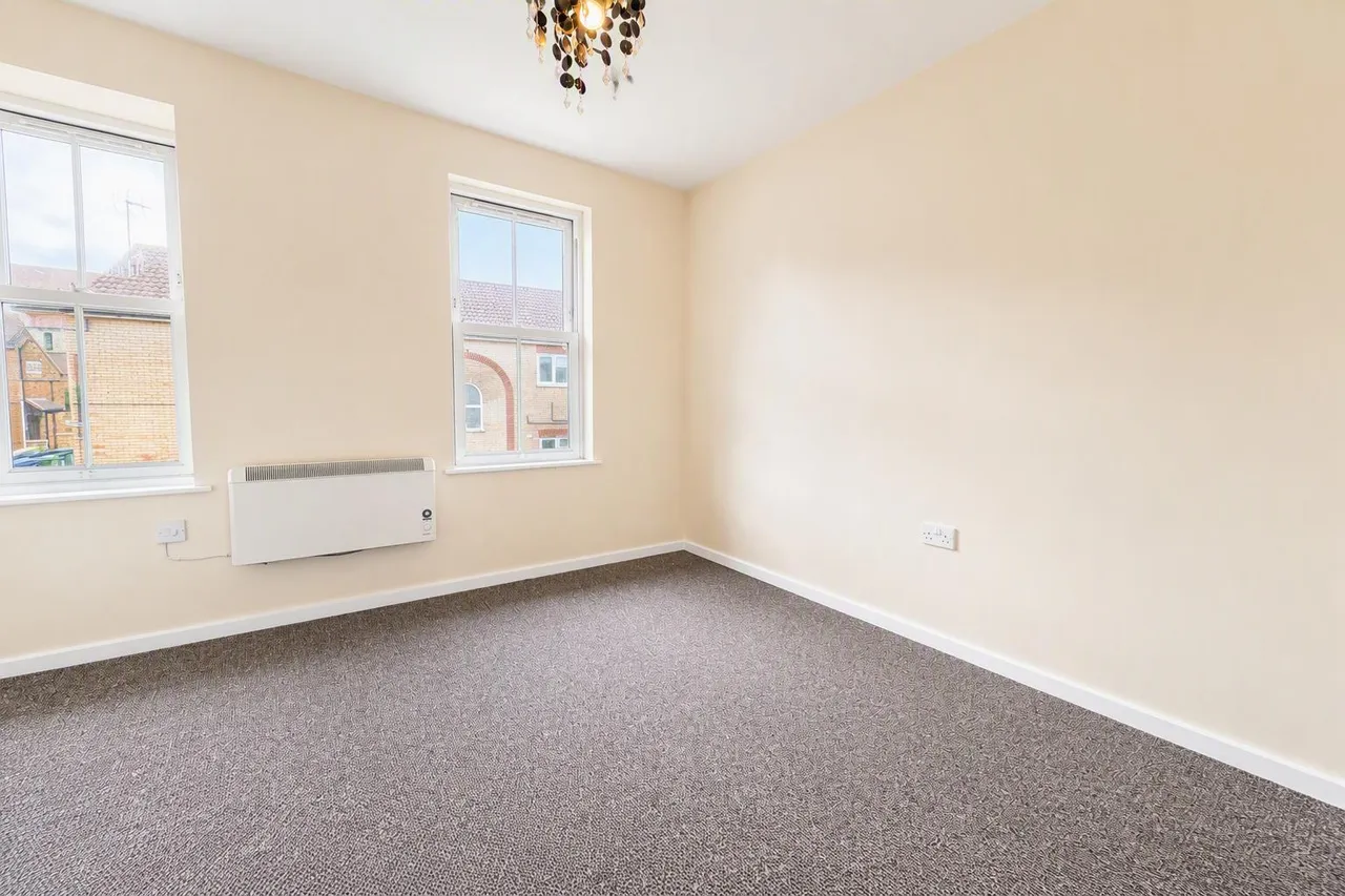 Minstrel Place, Minstrel Walk, March, photo 2