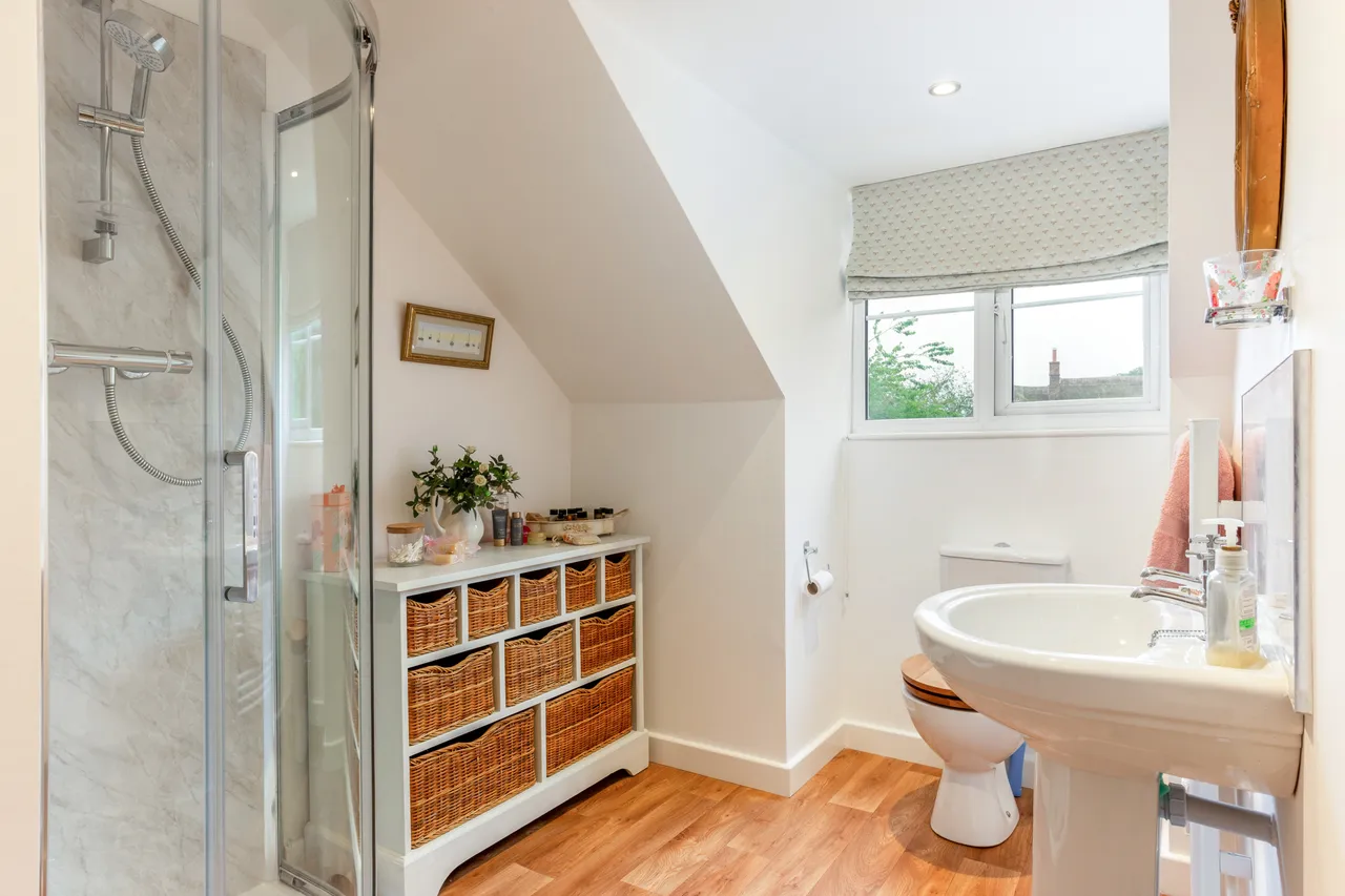Dursden Lane, Pewsey, SN9, photo 11