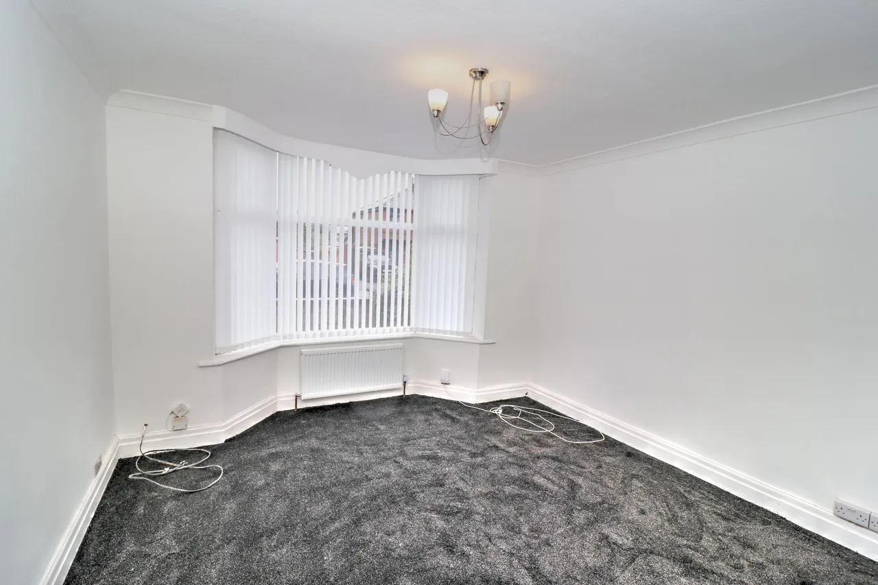 Scott Road, Manchester, M43, photo 2