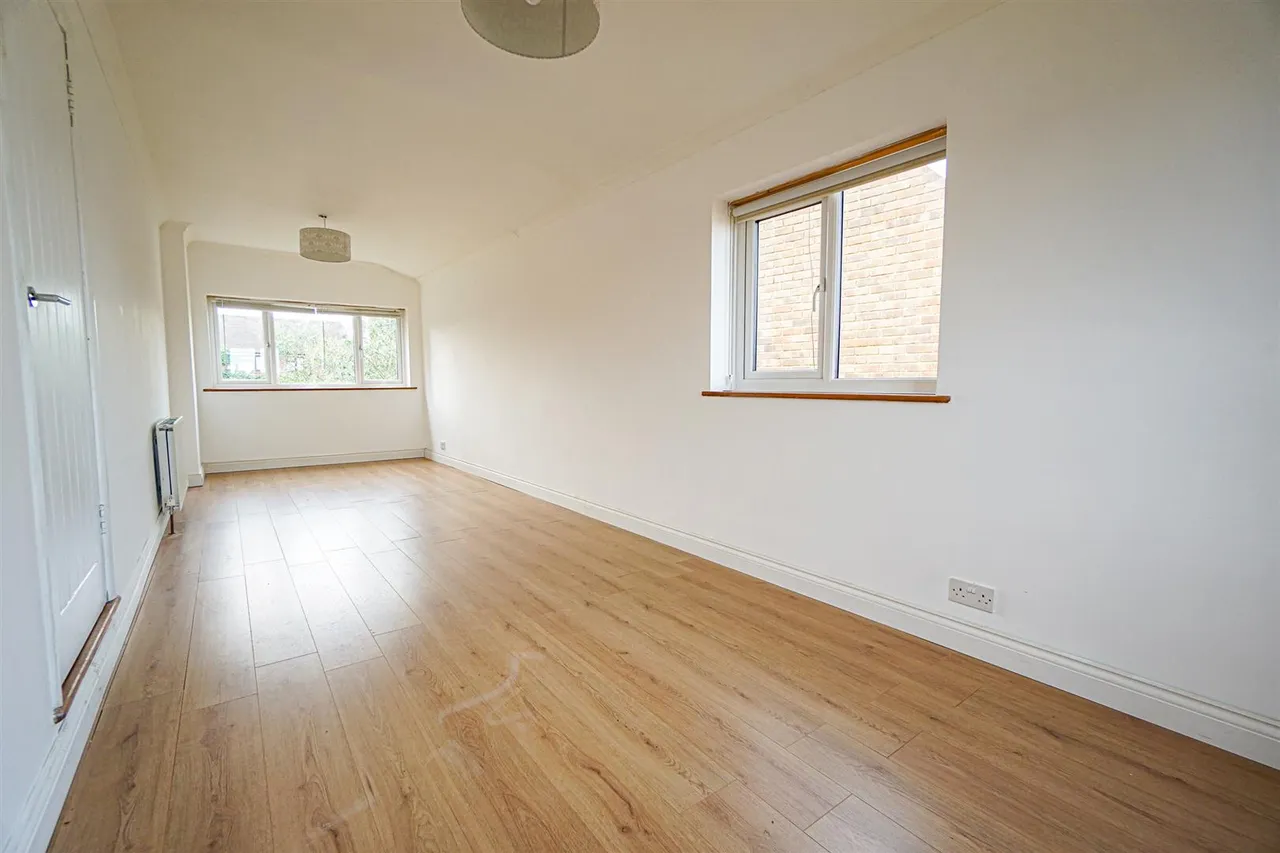 Pine Avenue, Hastings, photo 12