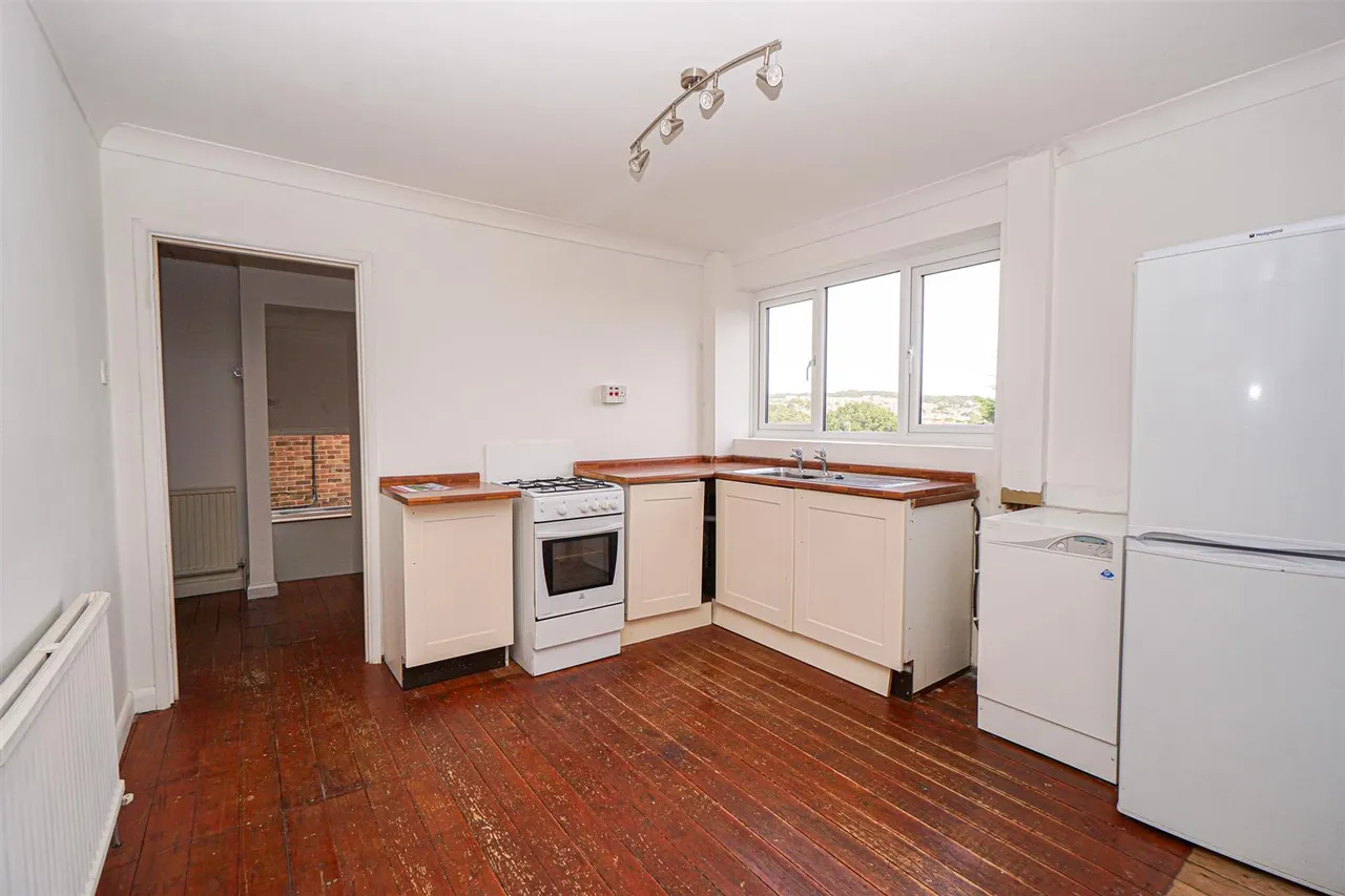 Pine Avenue, Hastings, photo 5