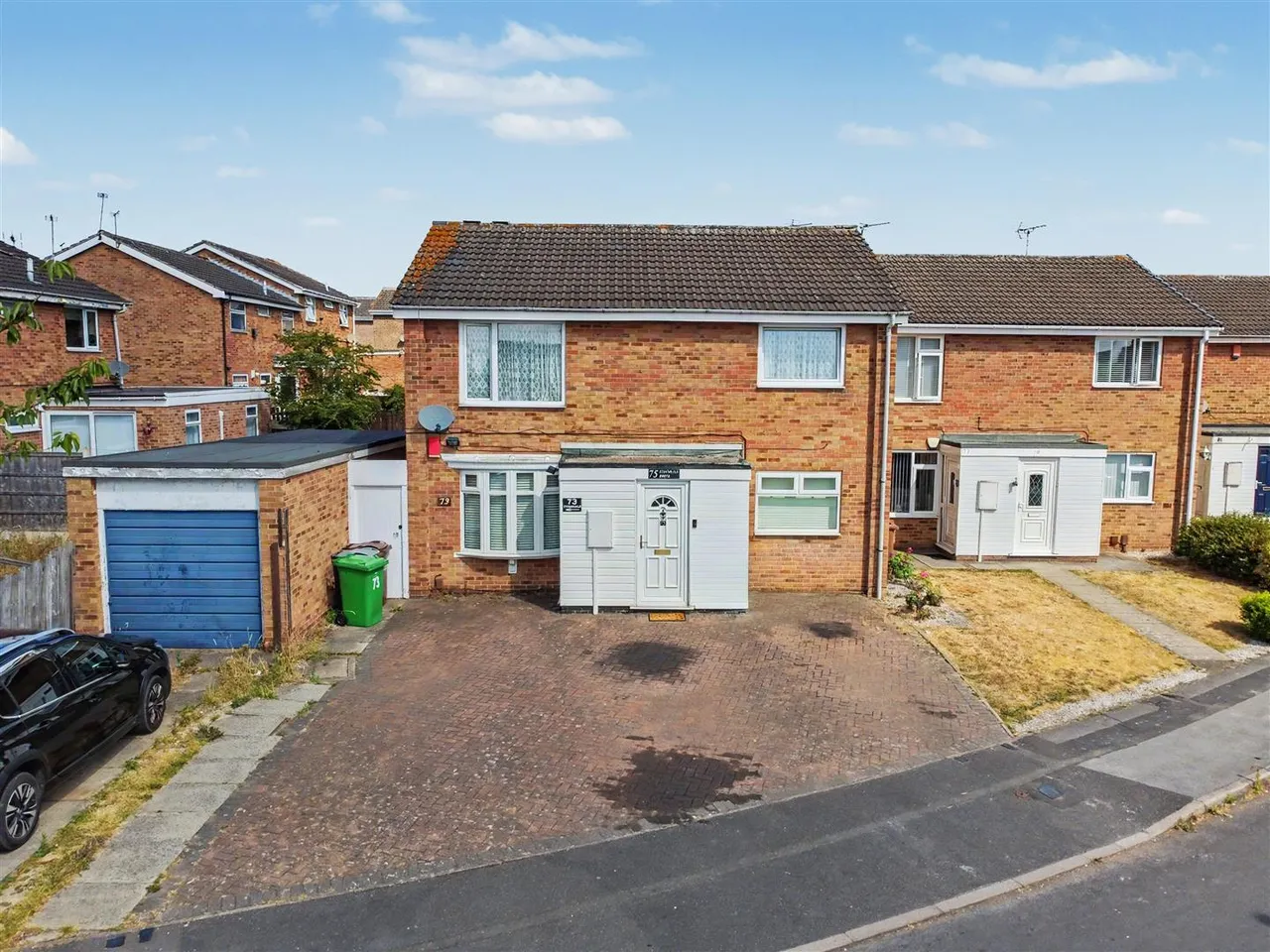 2 bed flat for sale, Staindale Drive, Nottingham, NG8