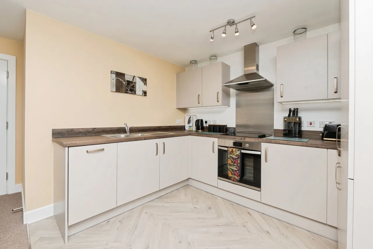 Admiral House, Captains Gardens, Fishponds, Bristol, BS16, photo 17