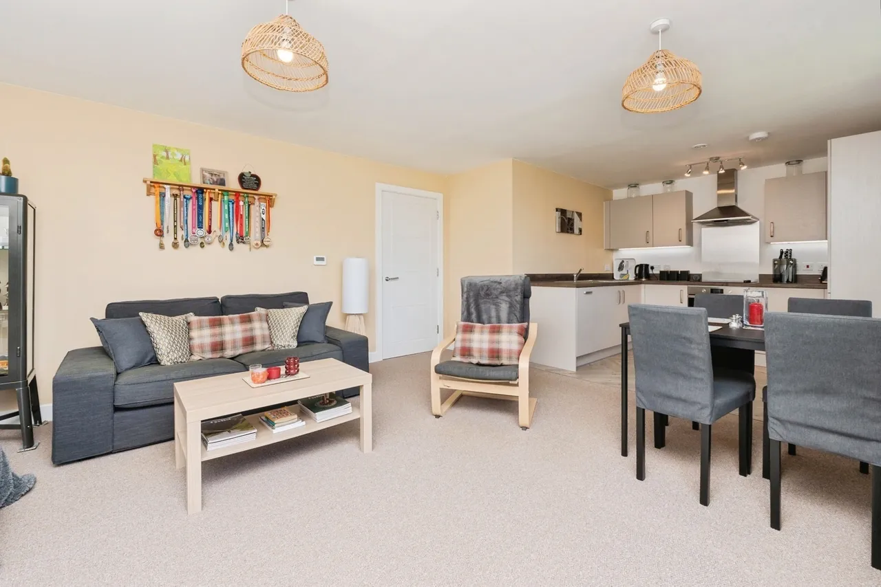 Admiral House, Captains Gardens, Fishponds, Bristol, BS16, photo 16