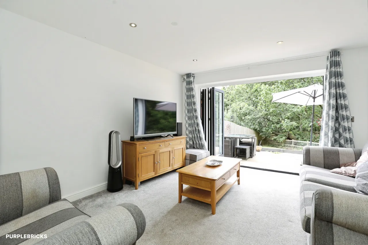 Stafford Avenue, Newcastle, ST5, photo 8
