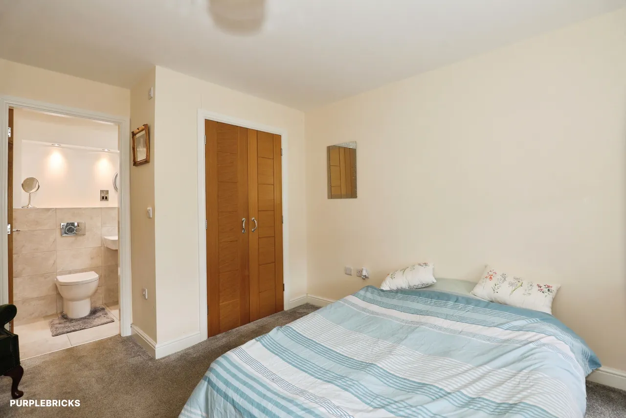 Stafford Avenue, Newcastle, ST5, photo 22