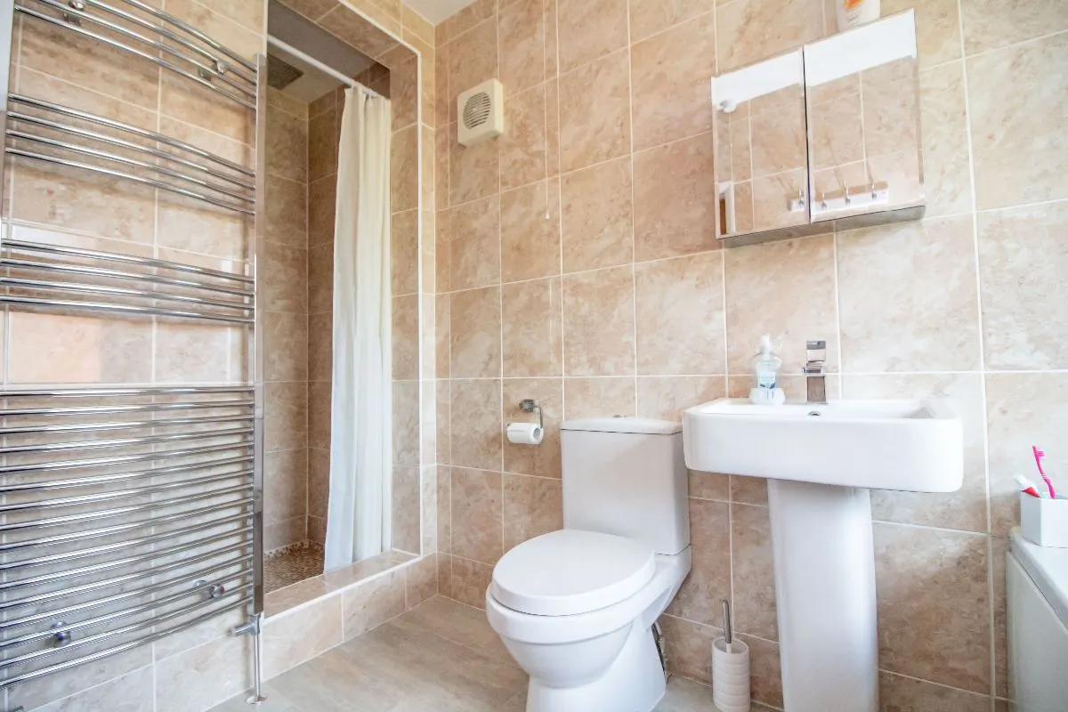 London Road, Waterlooville, PO8 0HH, photo 19