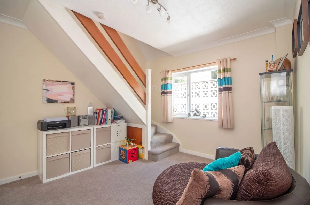 London Road, Waterlooville, PO8 0HH, photo 17