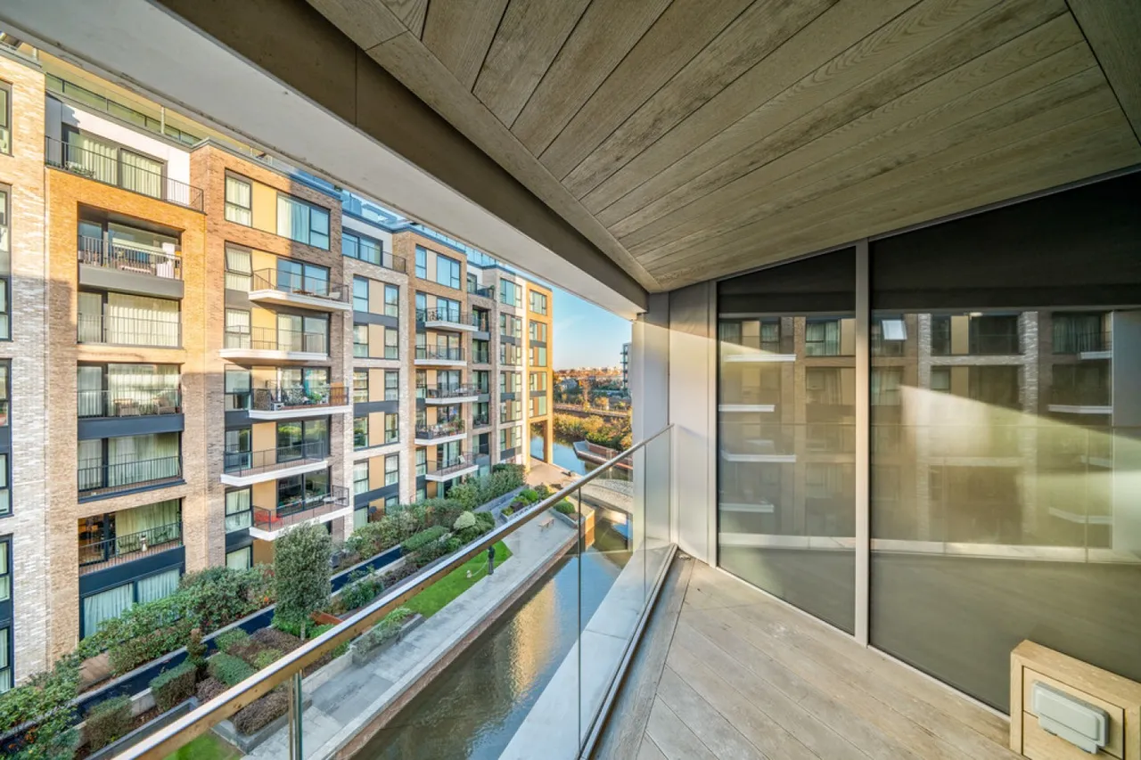Park Street, Chelsea Creek, SW6, photo 3