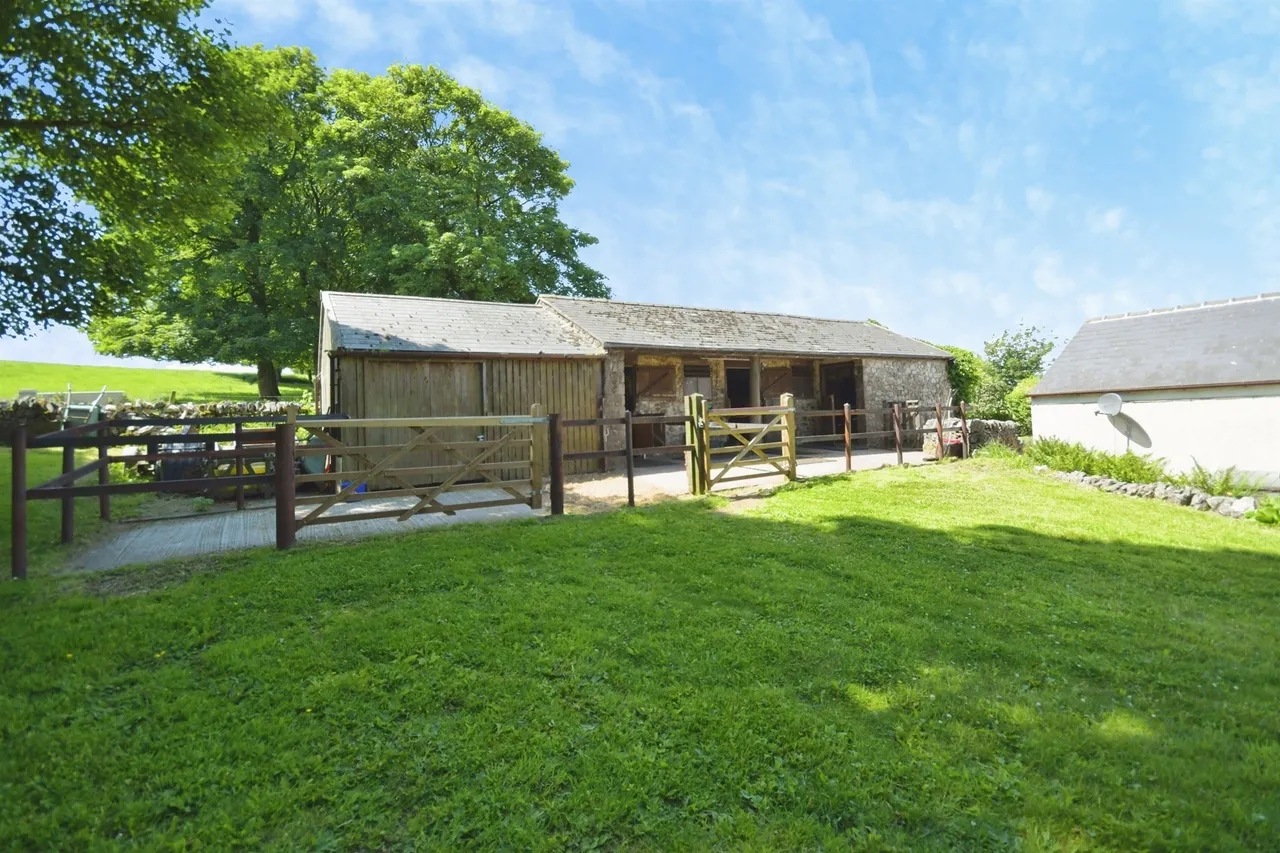 The Ditch, Chelmorton, SK17, photo 6
