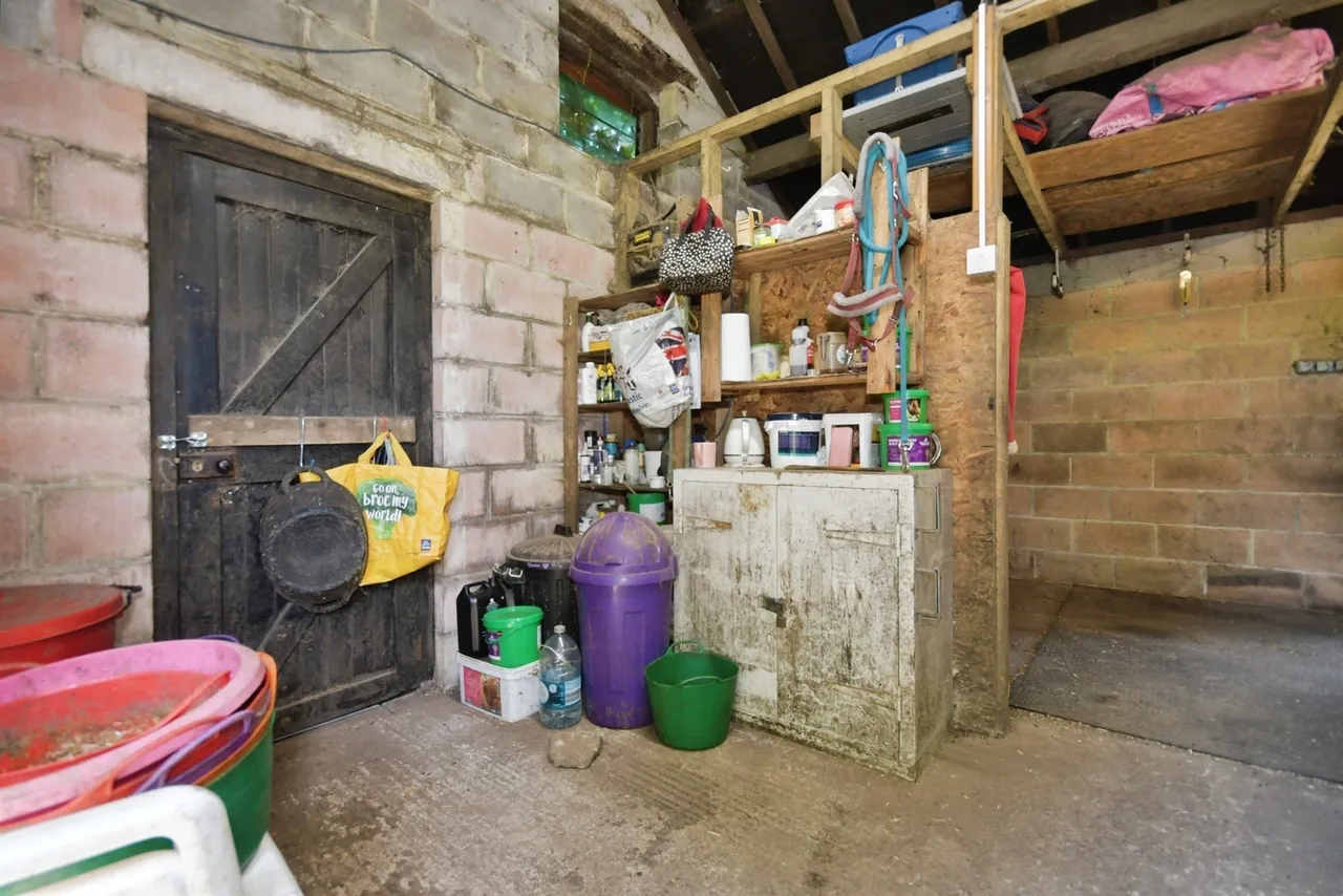The Ditch, Chelmorton, SK17, photo 9
