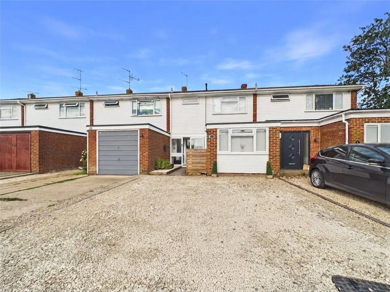3 bed house for sale, Springfield Gardens, Chinnor, OX39