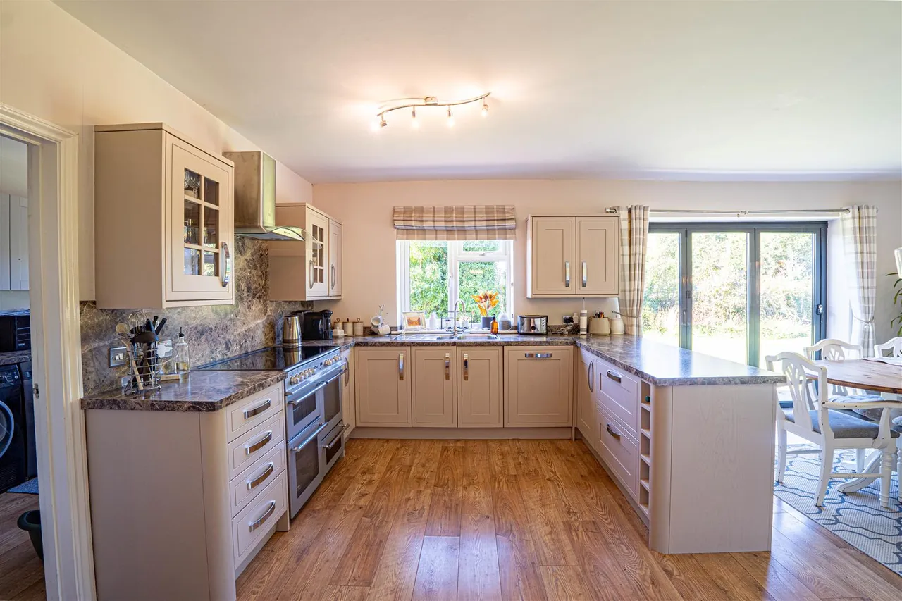 Fourteen Acre Lane, Three Oaks, photo 19