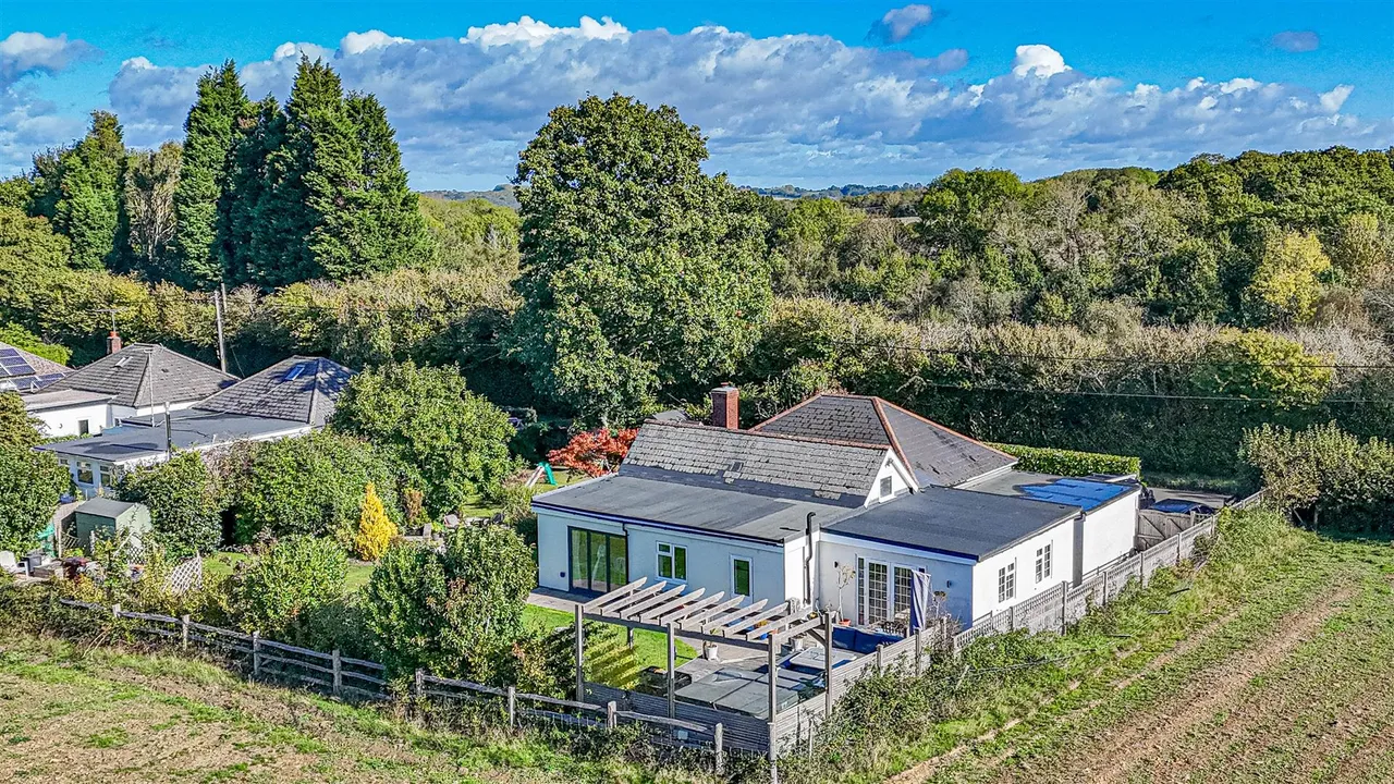 Fourteen Acre Lane, Three Oaks, photo 18