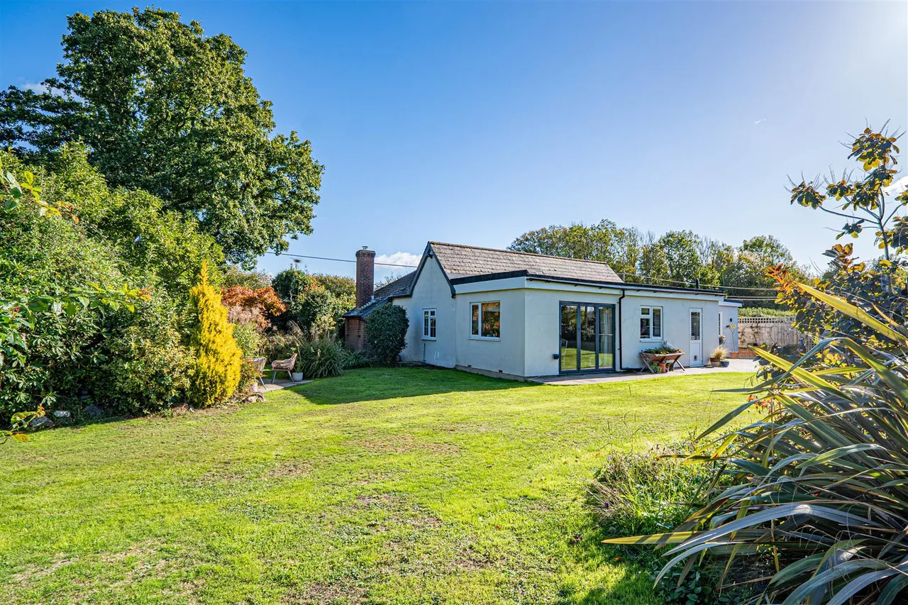 Fourteen Acre Lane, Three Oaks, photo 9