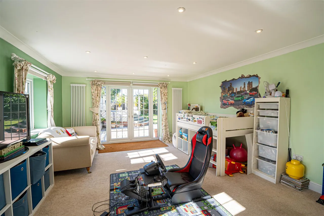 Fourteen Acre Lane, Three Oaks, photo 23