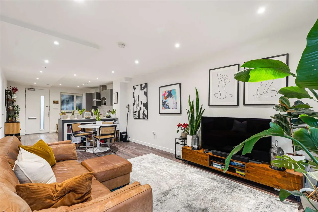 Wallis Road, London, E9 5TF, photo 4