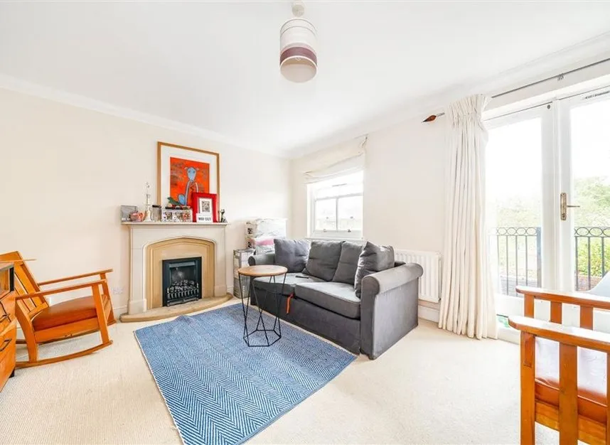 Admiralty Way, Teddington, TW11, photo 6