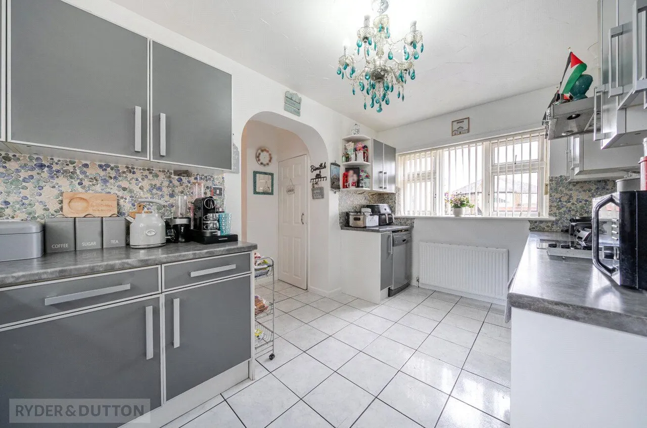 Gleanings Avenue, Halifax, HX2, photo 9