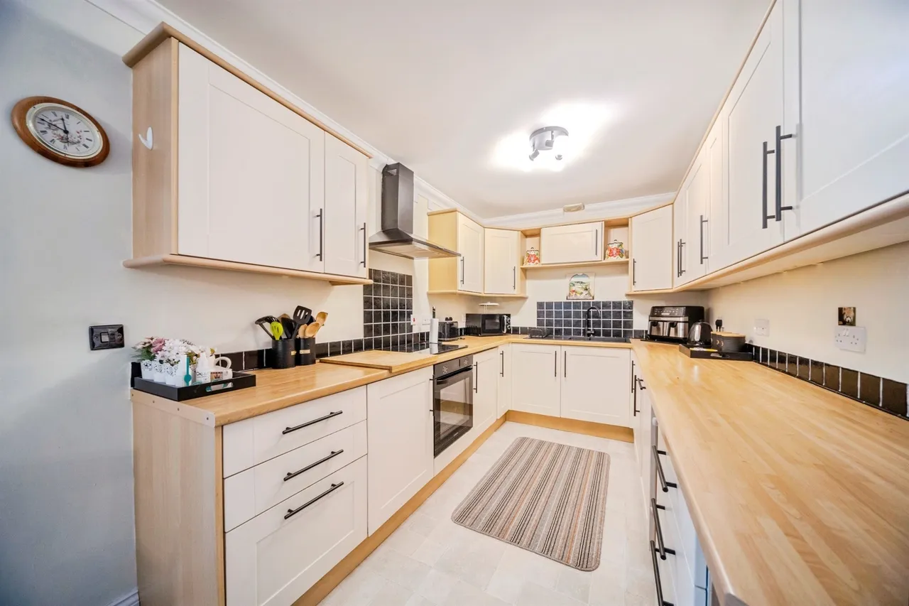 Warren Road, Little Horwood, Milton Keynes, photo 8