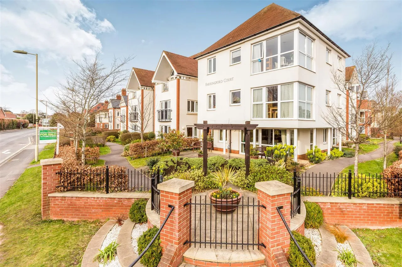 Avenue Road, Lymington, SO41, photo 9