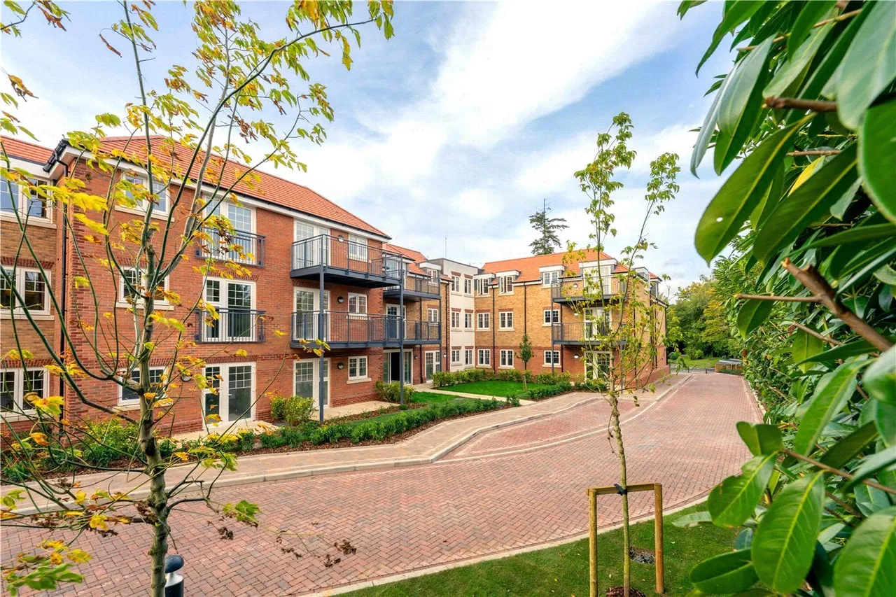 1 bed flat for sale — Reading Road, Wokingham, Berkshire, RG41