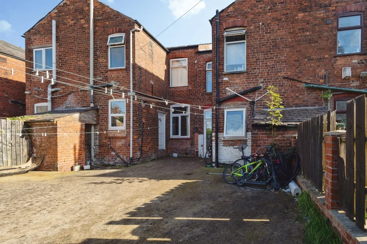 Lowfield Road, Stockport, SK3, photo 15