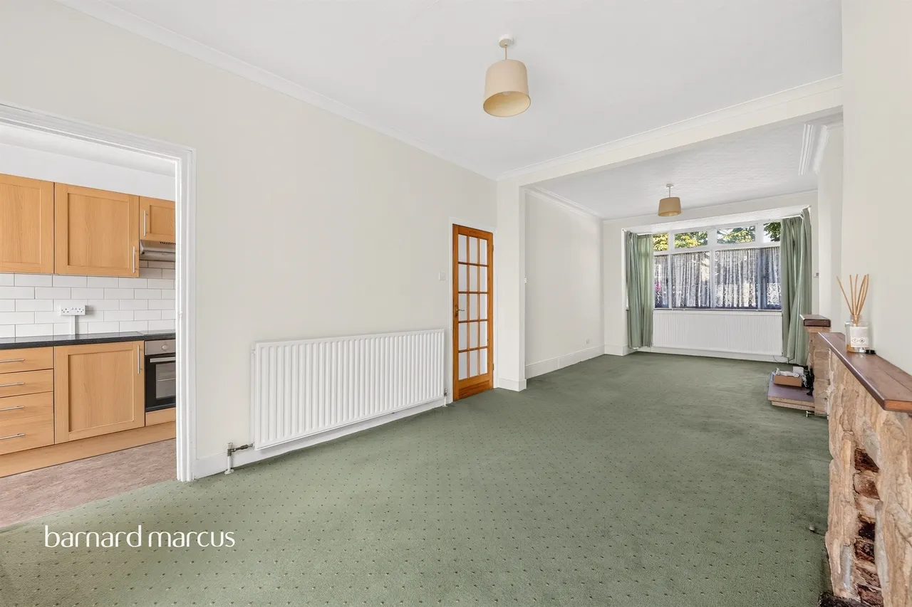 Longfield Avenue, Wallington, SM6, photo 3